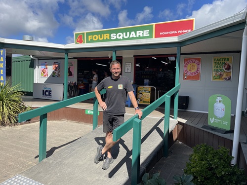 Stefan Waijers, owner operator of Four Square Houhora